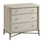 Roundhill Furniture Mantalia Solid Wood Bedroom Set with Metal Frame, Bed, Dresser, Mirror, 2 Nightstands, and Chest, Champagne